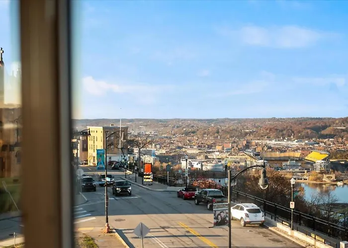 Skyline At Your Door - With A View * Pittsburgh